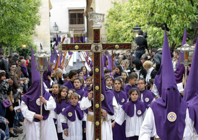 procesion-en-la-calle